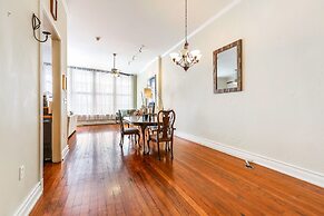 Huge 4-BR 4-BTH Steps to FQ by Hosteeva