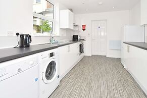 Townhouse @ 86 Brooklyn Street Crewe