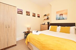 Townhouse @ 178 Ruskin Road Crewe