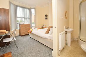 Townhouse @ 178 Ruskin Road Crewe