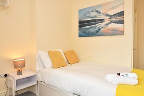 Townhouse @ 178 Ruskin Road Crewe