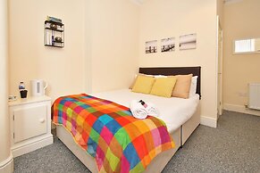 Townhouse @ 178 Ruskin Road Crewe