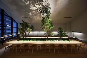 9h nine hours Hakata station