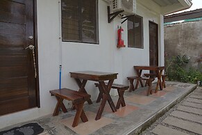 Myrna's Pension House