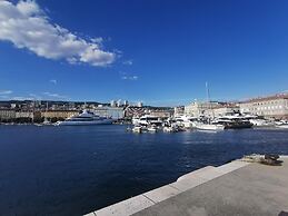 Little Flower in City Center