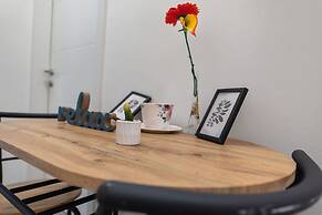 Little Flower in City Center