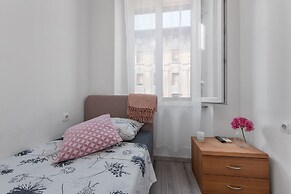 Little Flower in City Center