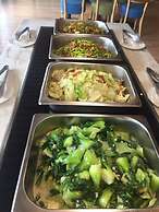 Quality Hotel Chengdu