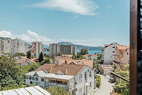 Apartments Bonaca Igalo