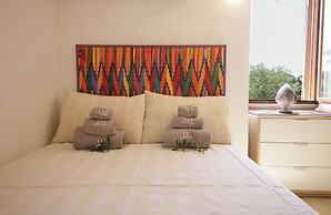 TD Villa Ricchiari Traditional Villa with Designer Pool