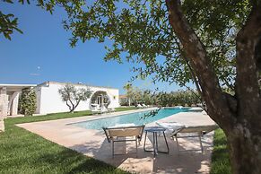 TD Dimora del Giglio with Organic Garden with Pool