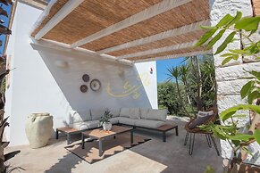 TD Dimora del Giglio with Organic Garden with Pool