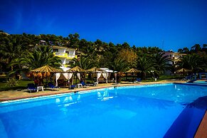 Koviou Holiday Village