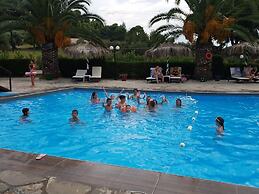 Koviou Holiday Village