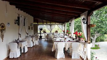 Koviou Holiday Village