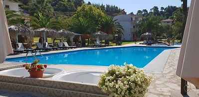 Koviou Holiday Village