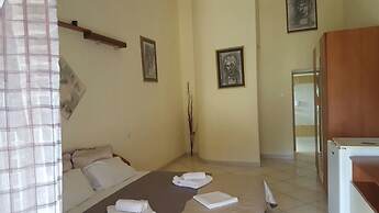 Koviou Holiday Village