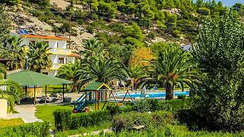 Koviou Holiday Village