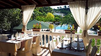 Koviou Holiday Village