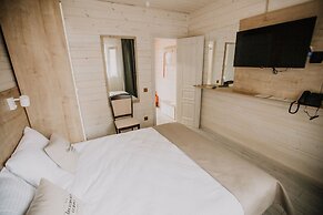 Pastorskoe Lake Holiday Park