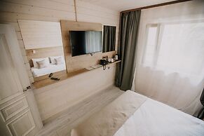 Pastorskoe Lake Holiday Park