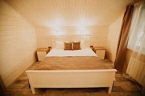 Pastorskoe Lake Holiday Park