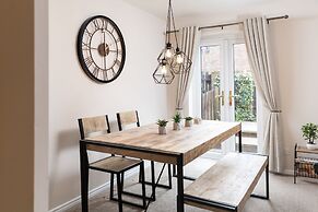 Fewster Way Townhouse