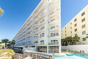 Seacrest 715AB is a 3 BR on the Gulf side of Okaloosa Island by RedAwn