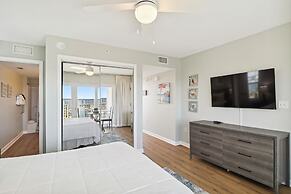 Seacrest 715AB is a 3 BR on the Gulf side of Okaloosa Island by RedAwn