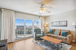 Seacrest 715AB is a 3 BR on the Gulf side of Okaloosa Island by RedAwn