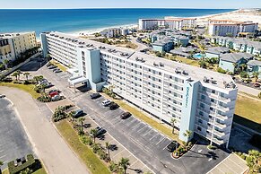 Seacrest 407 is a 2 BR Gulf Front on Okaloosa Island by Redawning
