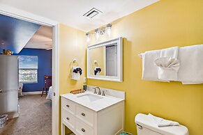 Seacrest 703 is a 2 BR Gulf Front on Okaloosa Island by RedAwning