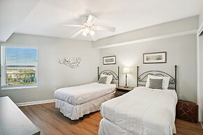 Seacrest 702 is a Gulfview 2 BR on Okaloosa Island by RedAwning