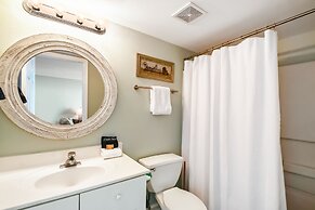 Seacrest 702 is a Gulfview 2 BR on Okaloosa Island by RedAwning