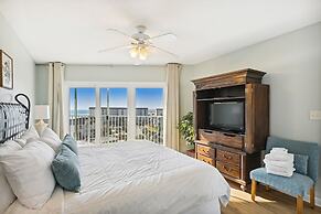 Seacrest 702 is a Gulfview 2 BR on Okaloosa Island by RedAwning