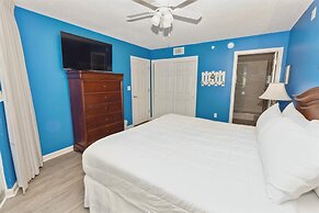 Seacrest 604 is a 2 BR Gulf Front on Okaloosa Island by RedAwning