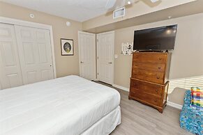 Seacrest 604 is a 2 BR Gulf Front on Okaloosa Island by RedAwning
