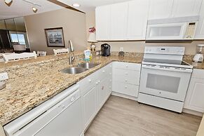 Seacrest 604 is a 2 BR Gulf Front on Okaloosa Island by RedAwning