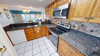 Seacrest 509 is a 2 BR Gulfside on Okaloosa Island by RedAwning