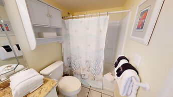 Seacrest 509 is a 2 BR Gulfside on Okaloosa Island by RedAwning