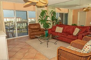 Seacrest 605 is a 2 BR Gulf Front on Okaloosa Island by Redawning