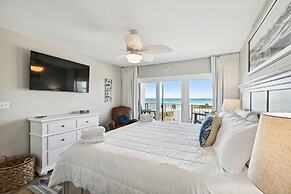 Seacrest 501B is a Gulf Front 2 BR on Okaloosa Island by RedAwning