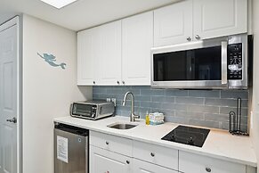 Seacrest 501A is a Gulf Front Efficiency on Okaloosa Island by RedAwni