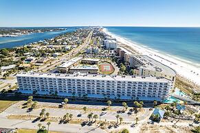 Seacrest 501AB is a Gulf Front 3 BR on Okaloosa Island by RedAwning