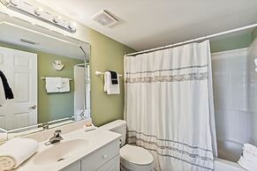 Seacrest 402 is a 2 BR Gulf Front on Okaloosa Island by RedAwning