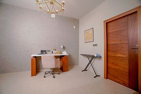 Lazdana Hotel Bangalore