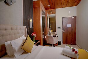 Lazdana Hotel Bangalore