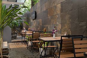 Lazdana Hotel Bangalore