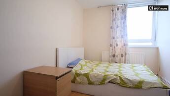 2-bed Apartment in London Woolwich