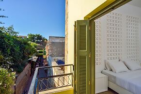 Elia Portou Luxury Residence